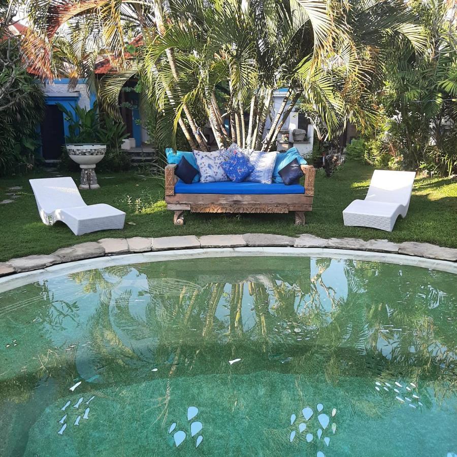 Villa Shantitara Bungalows Sanur Esterno foto